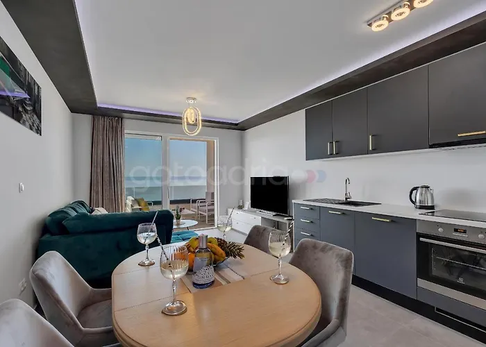 Apartment Luxury Seaview Luki - Free Parking Makarska